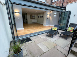 Flat 3, 23 Newbold House, Newbold Terrace, Leamington Spa CV32 4EG