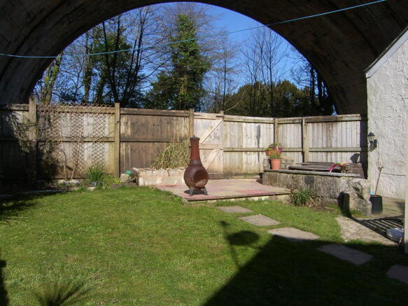 Photo 12