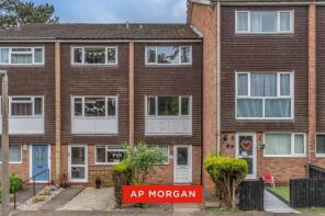 15, Hillside, Redditch B98 7DT