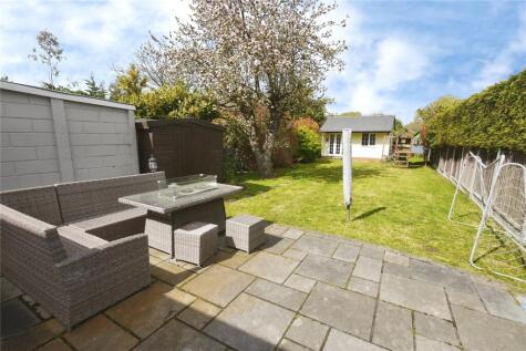 Nags Head Lane, Brentwood, Essex, CM14