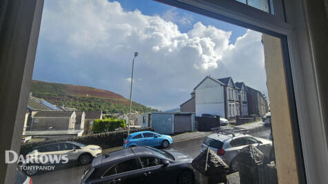 Kenry street, Tonypandy CF40