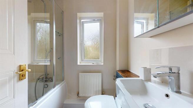 Gabriel Close, Browns Wood, Milton Keynes photo 4