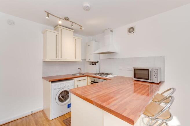 KITCHEN/DINER/LIVING ROOM