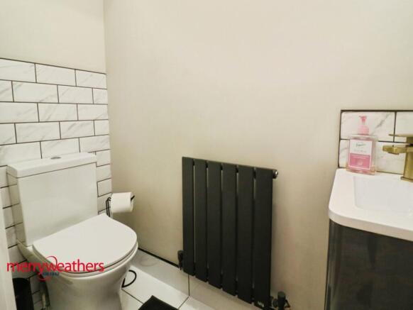 3 bed Detached for sale Image 7