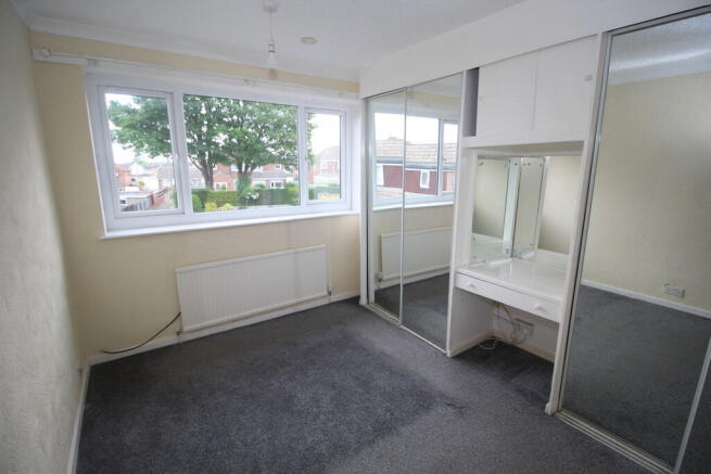 3 bed Semi-Detached for sale Image 8