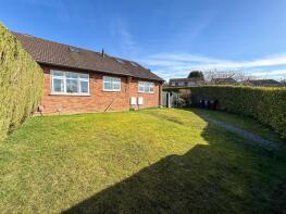 24, Asquith Close, Stoke-on-trent ST8 7LN