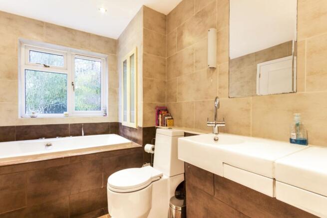 Ensuite