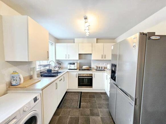 3 bed End of Terrace for sale Image 5