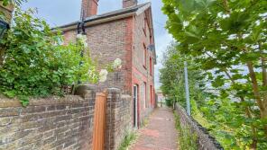 3, Green Wall, Lewes BN7 2NX