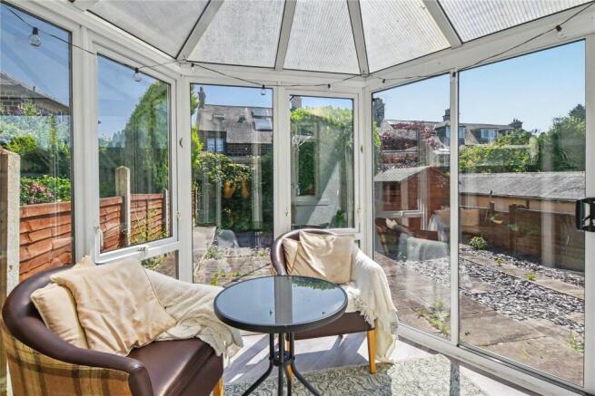 3 bed Semi-Detached for sale Image 4