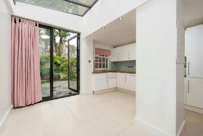 Kitchen/Breakfast Ro