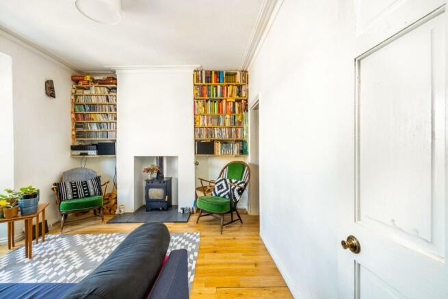 17 Hillside St(04-25-2023)-13.jpg