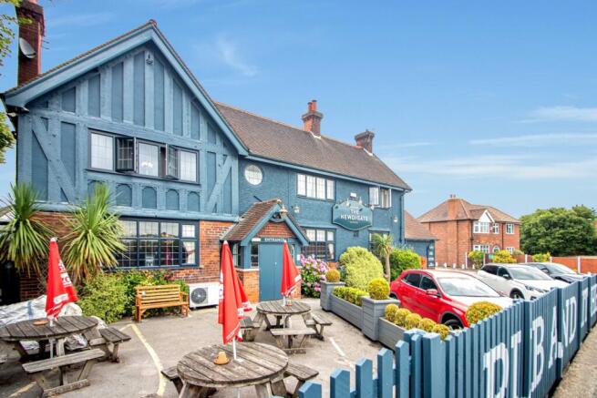 Local Pub and Kitchen 