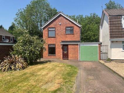 Heronswood Drive, Brierley Hill, West Midlands, DY5 3DE