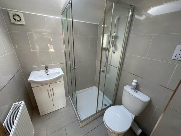 Shower Room Naam