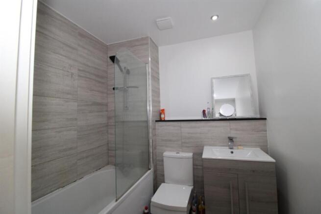 9 crescent bath.jpeg