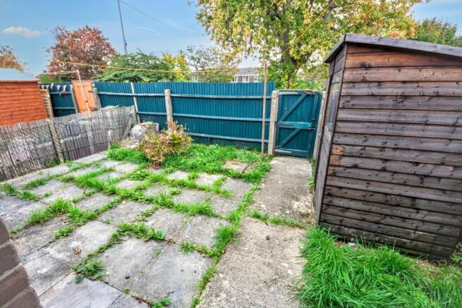 10 The Firs, Chippenham, Wiltshire, SN14 0PG