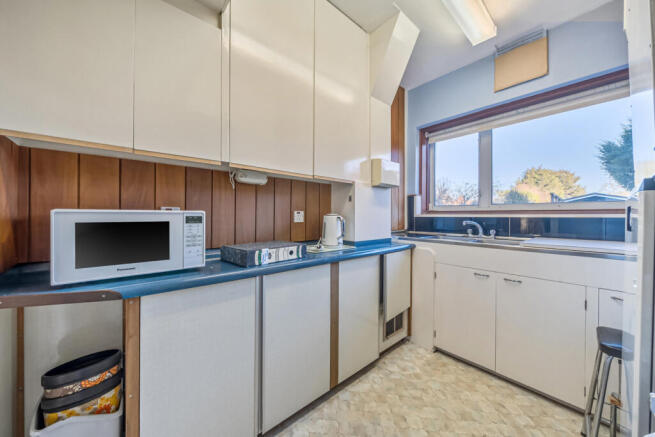 1388377-9-6945763...