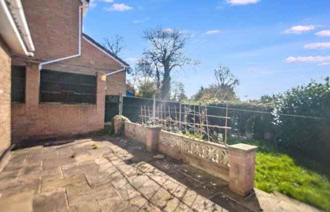 3 bed Bungalow for sale Image 11