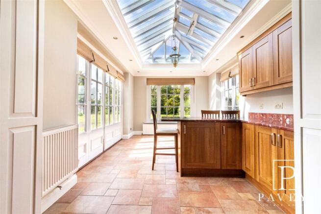 OPEN PLAN KITCHEN DINER