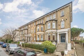14, Egham Court, Grove Road, Surbiton KT6 4DW