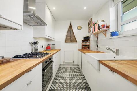 Thorpedale Road, Gainsborough House Thorpedale Road, N4