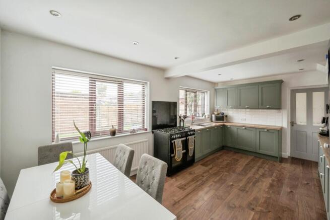 Kitchen/Dining Room