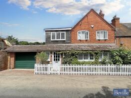 The Old Shop, Road Running Through Harpsden, Harpsden, Henley-on-thames RG9 4HJ