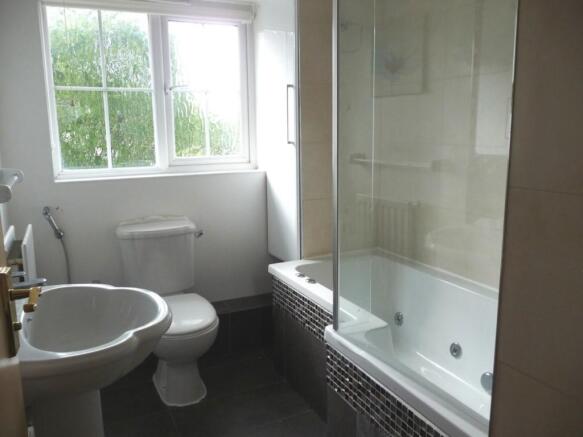 Photo 9