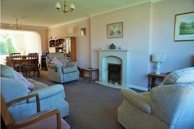 Living / Dining Room