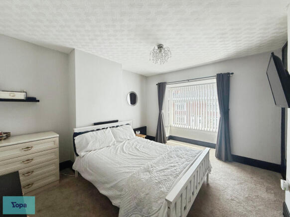 2 bed Terraced for sale Image 8