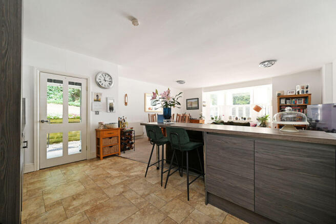 2 bed Apartment for sale Image 9