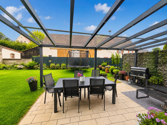 Überdachte Terrasse