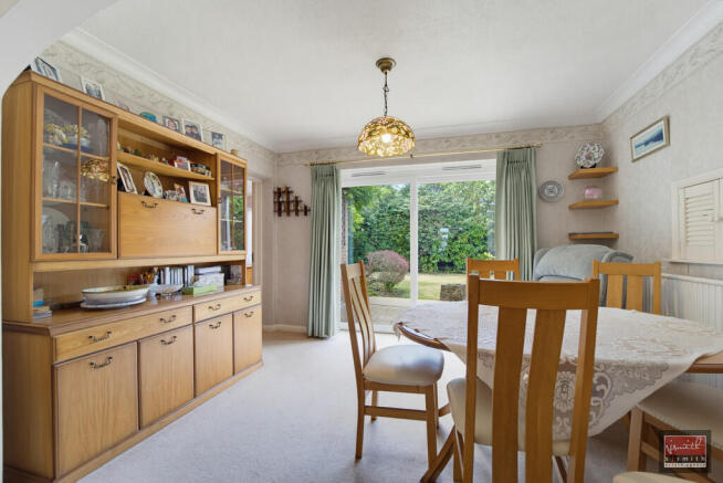Glen Avenue, Ashford photo 4