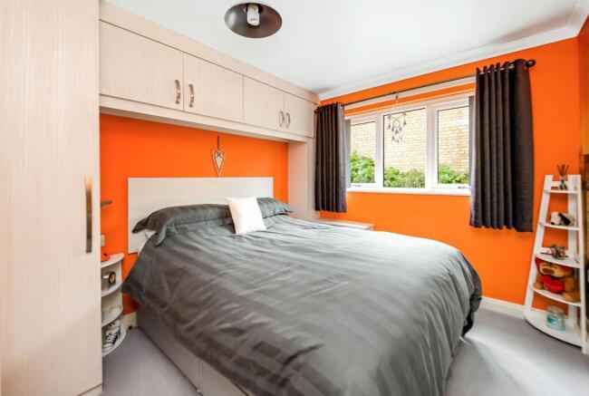 3 bed Detached for sale Image 12