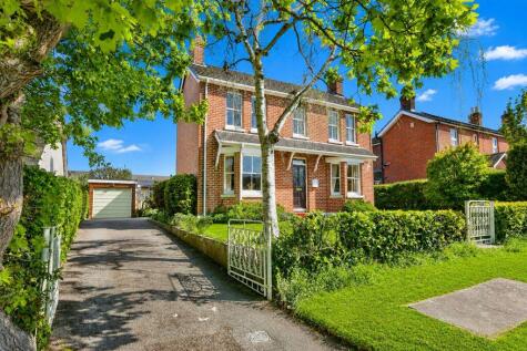 Holmesland Lane, Botley, Southampton