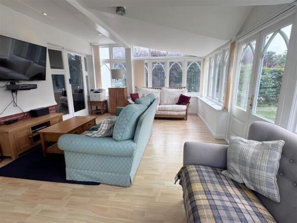 Garden Room 2.JPG