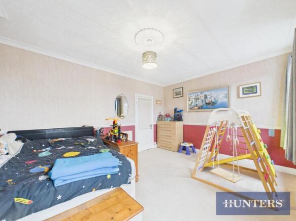 3 bed Terraced for sale Image 5