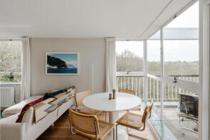 34, Drake Court, Tylney Avenue, London SE19 1LW