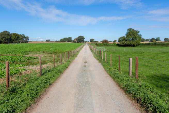 Access - Lot 1