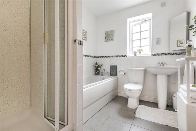 Bath/Shower Room