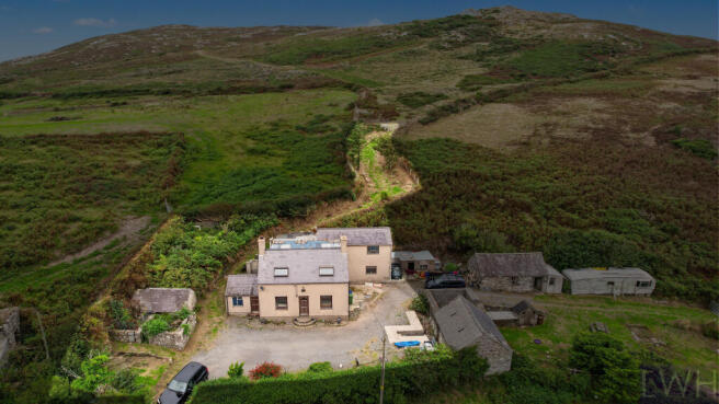 Llanllawen Bach