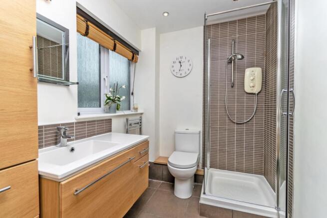 Master En-suite