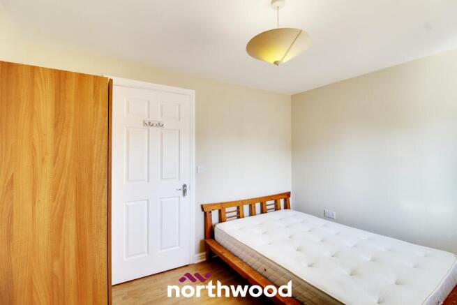 3 bed Apartment for sale Image 12