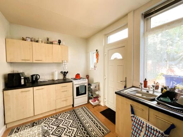 2 bed Terraced for sale Image 4