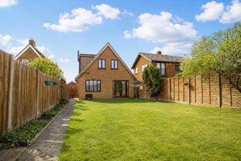 Five Oaks, Caddington, Luton, Bedfordshire, LU1