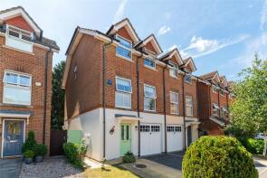 7, Greenacres, Tadworth KT20 7EL
