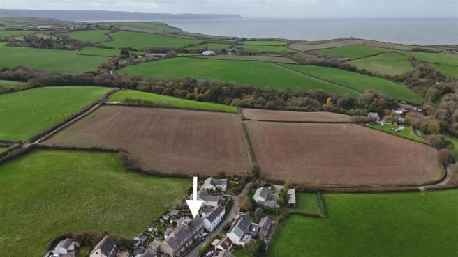 1 Coronation Terrace Drone Aerial.JPG