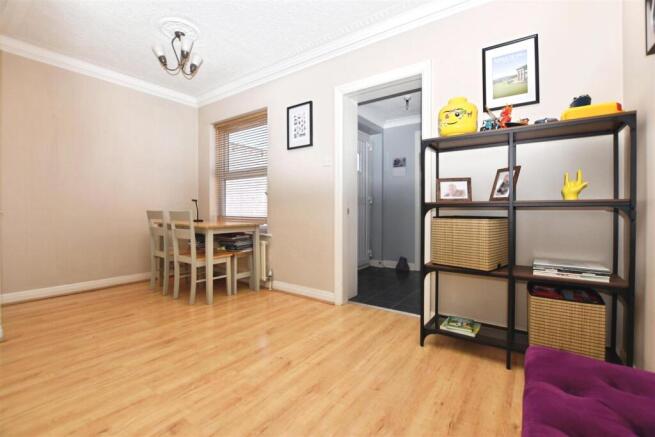 2 bed End of Terrace for sale Image 5