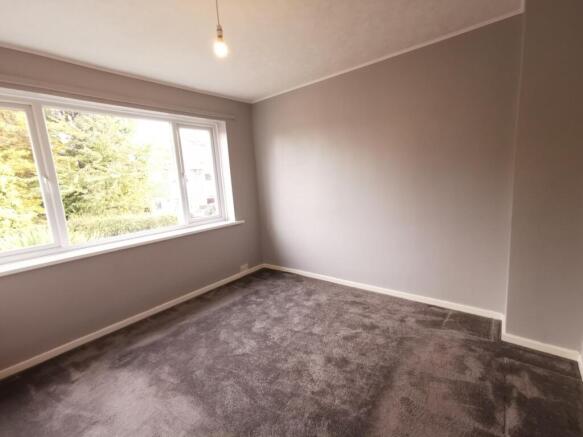 3 bed Terraced to rent Image 7
